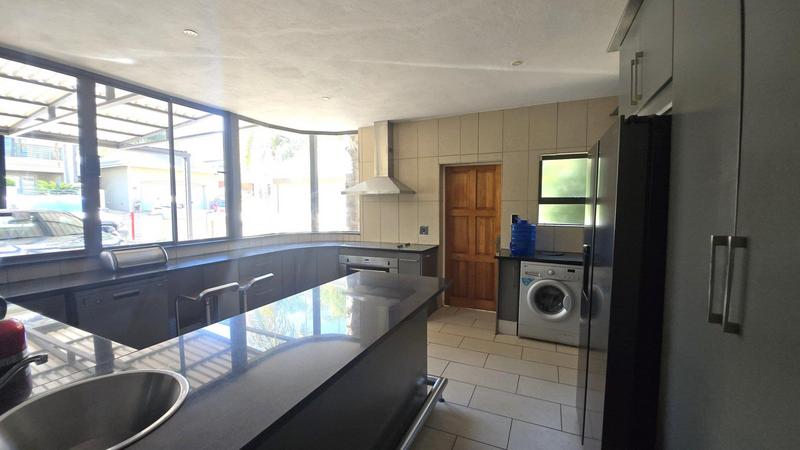 3 Bedroom Property for Sale in Caribbean Beach Club North West